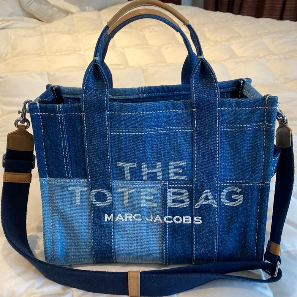 MARC JACOBS The Denim Medium Tote Bag